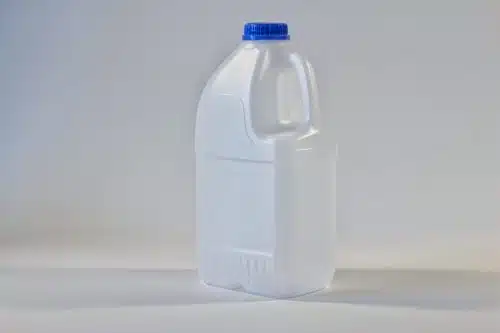 2 litre milm container with blue cap. From our food packging range.