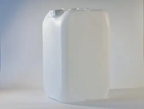 25 litre Plastic jerrycan/drum with tamper evident lid and built in handle. Food grade packaging perfect for water sampling, oils, chemicals and industrial use. From our Plastic Packaging range.