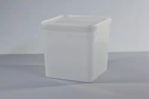 4 Litre Square Plastic Tub - T/E Lid