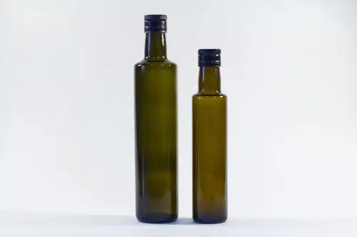 250ml Green Dorica Bottle With 31.5mm Black TE Cap - Image 2